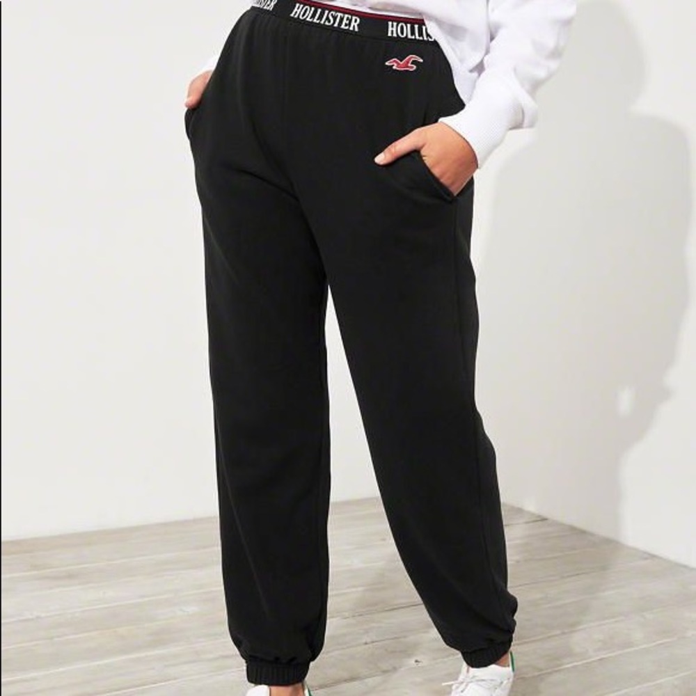 COPY - hollister boyfriend sweats